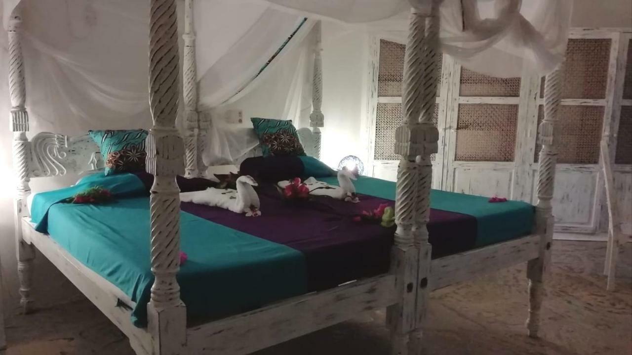 Aquarius Club Hotel Watamu Ngoại thất bức ảnh